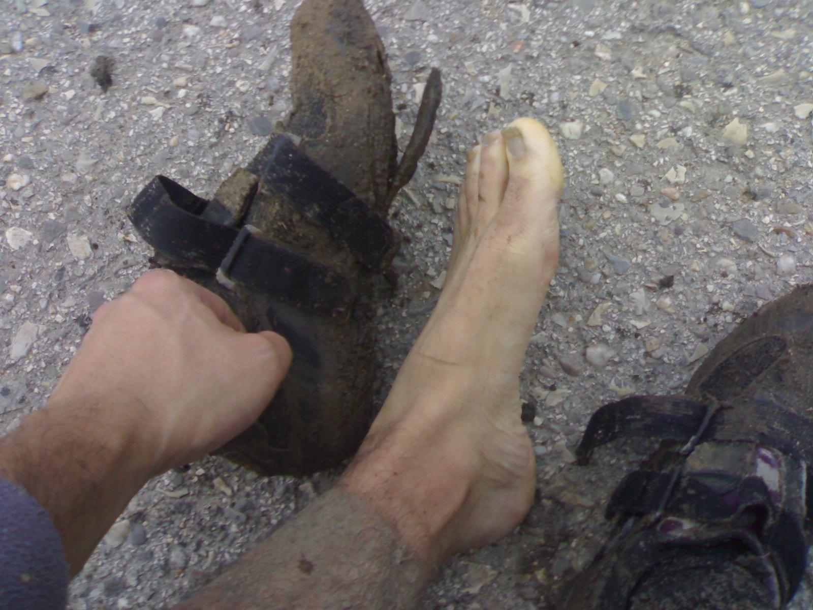 [bomcar+btt+pés+sapatos.JPG]