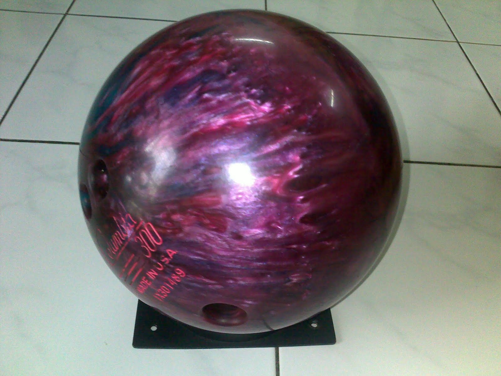 KEDAI BOWLING ONLINE Bola Bowling Columbia White Dot 12 lbs