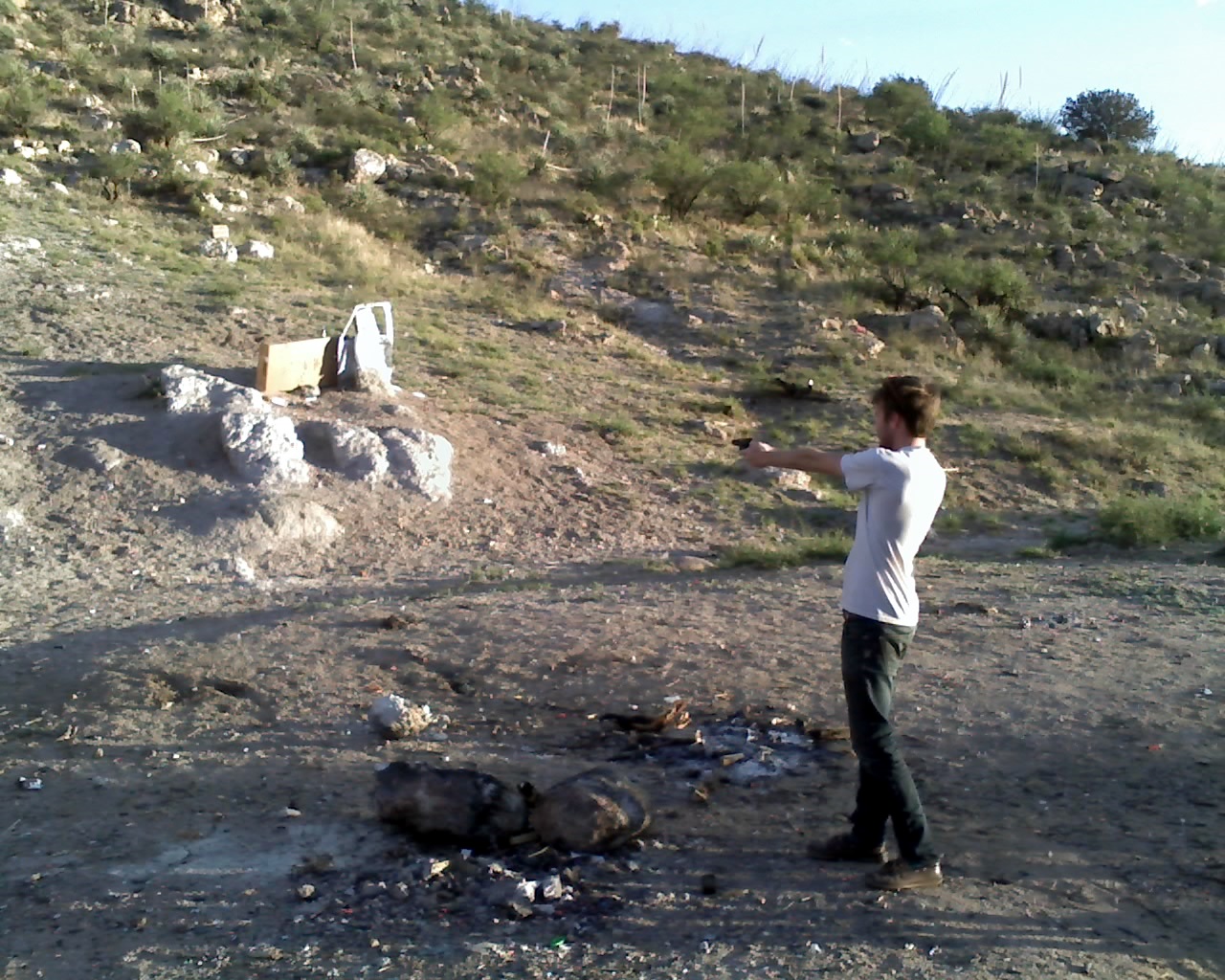 [05-25-09_1841.jpg]