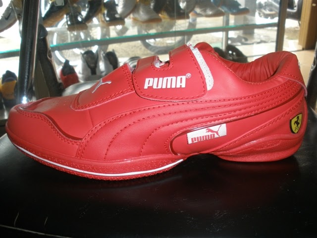 puma ferrari classic orange