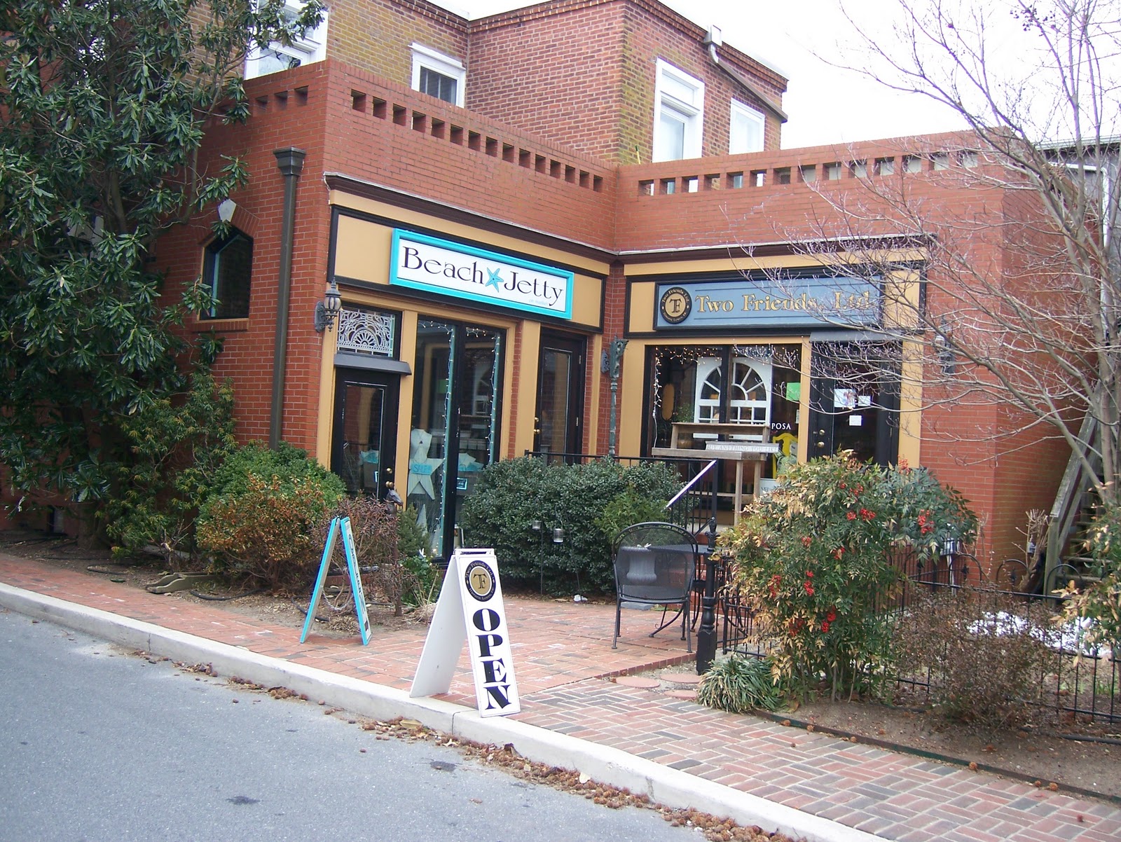 biblion Another trip downtown (a further exploration of Lewes, Delaware)