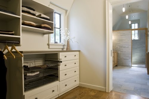 Hers Closet at The Ramble
