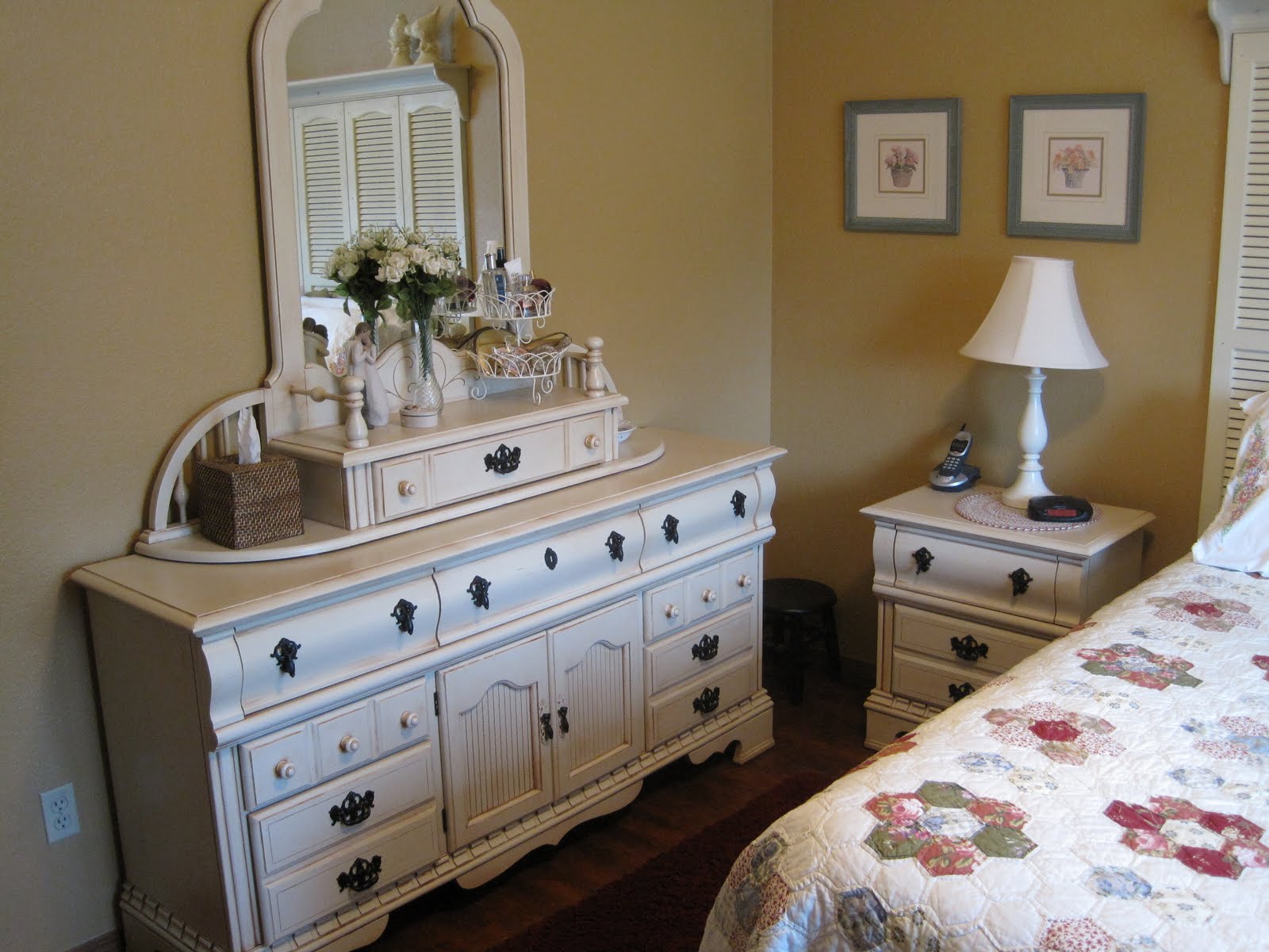 Simple Ideas For Updating Oak Bedroom Furniture for Simple Design