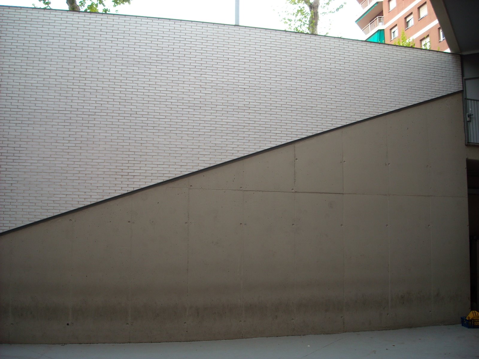 [DSCN0425.JPG]