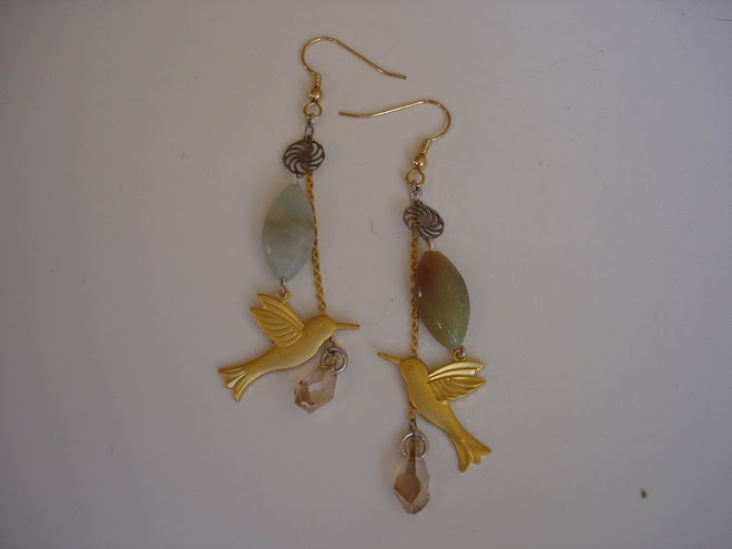 19 boucles d'oreilles 15e / vendu