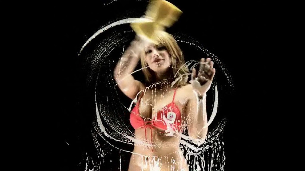 джакки дегг фото. обои на телефон андроид девушки. открытка девушка в красном платье. красивые открытки для девушки. тема девушка.