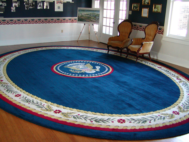 Rüya Tabirleri: RÜYADA HALI GÖRMEK