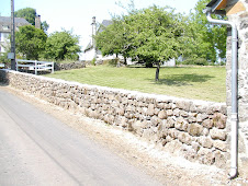 réfection de muret en pierres du pays