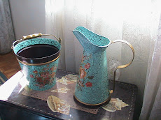jarro e balde decorados