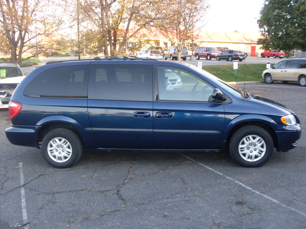 luisrideauto: 2002 Dodge Grand Caravan Sport, fully loaded 7 passenger