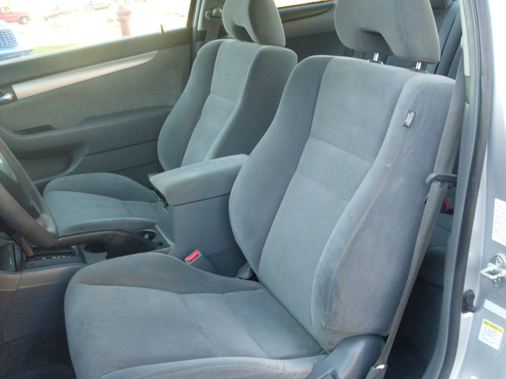 luisrideauto: 2006 Honda Accord LX, 2 door coupe 2.4 Liter 4 cyl 58K