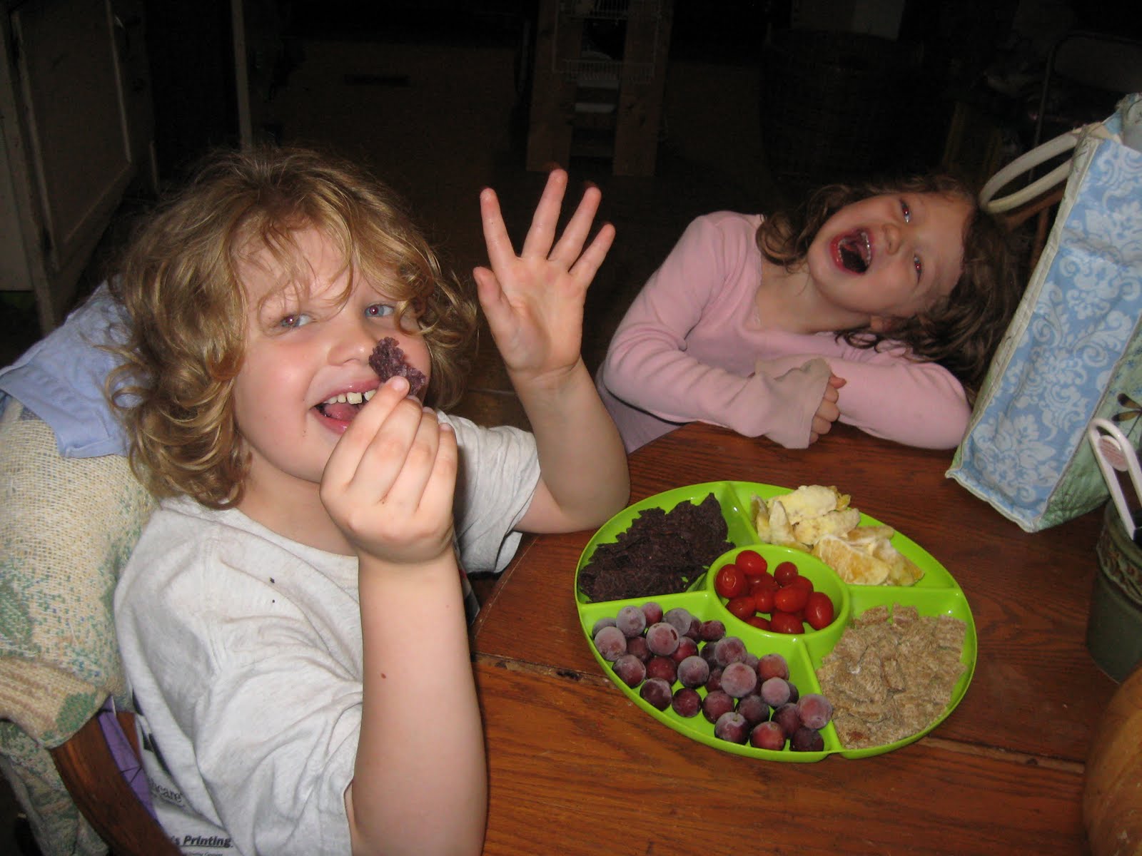 [home+stuffkidsmuseum809+102.JPG]