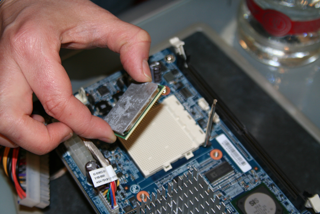 How to Replace a Computer Processor