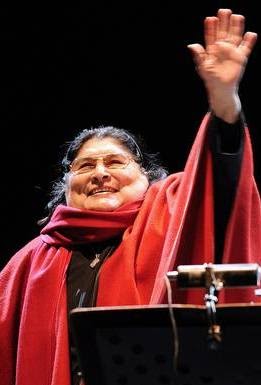 Quiero gritar tu nombre mercedes sosa #5