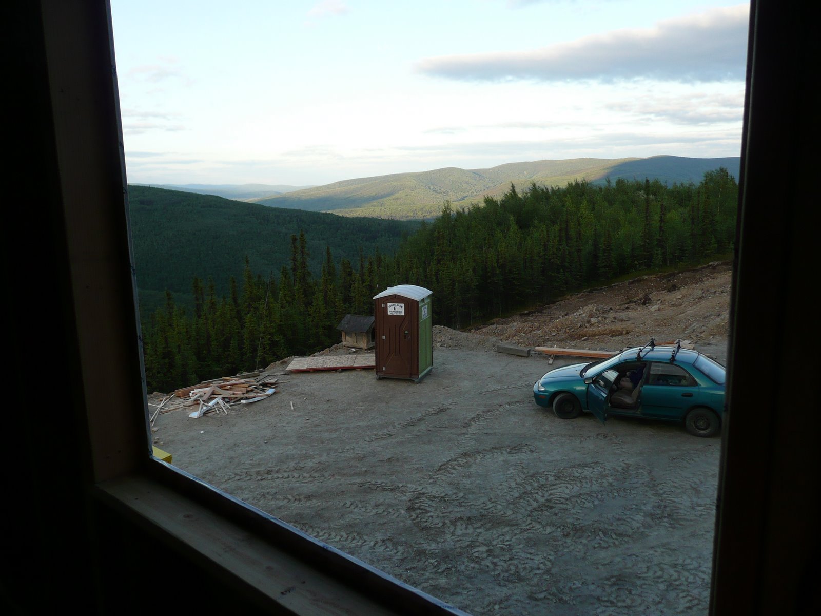[P1010575.JPG]