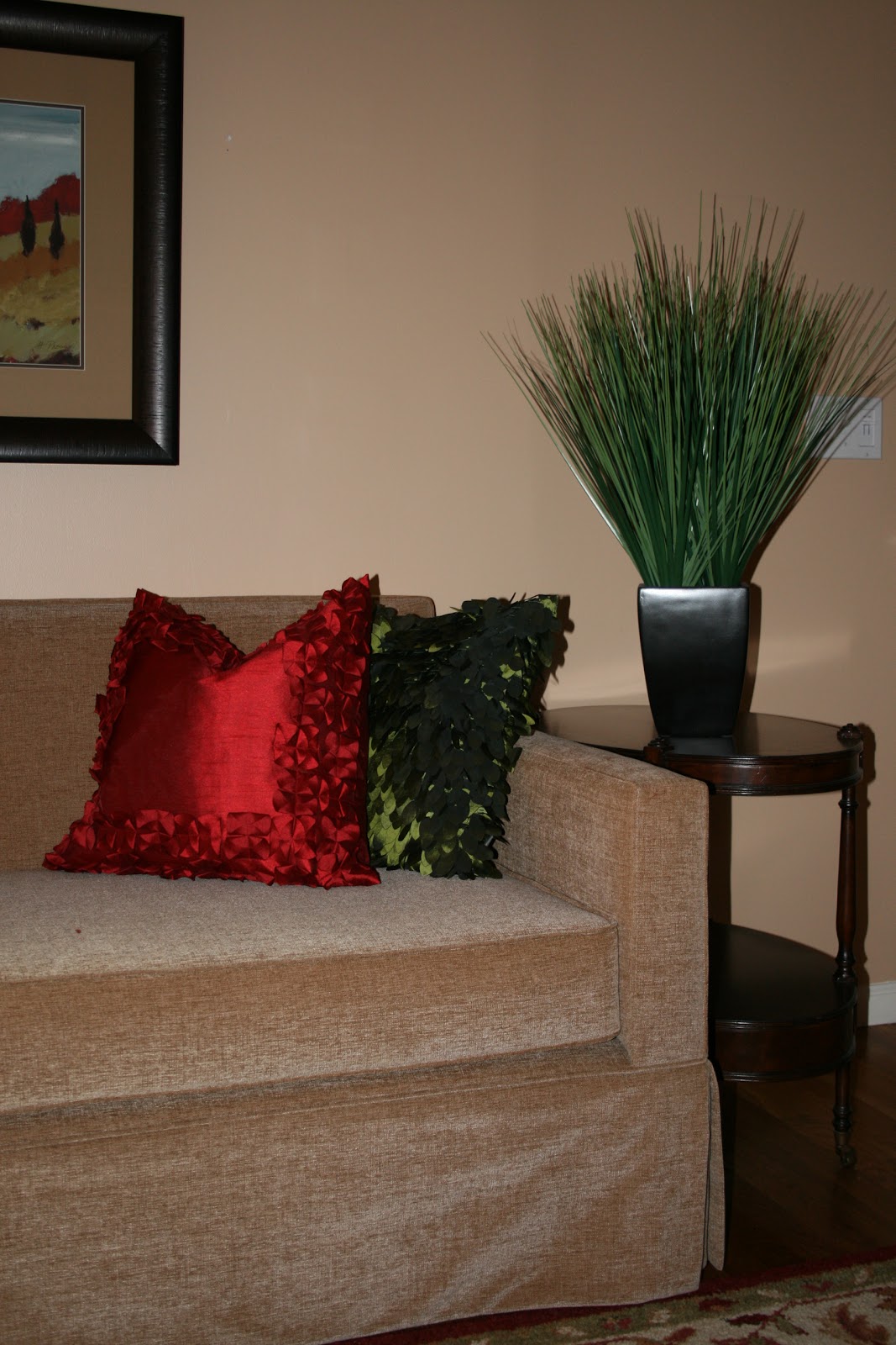 DESIGN NOTES Christmas Decorating  Throw pillows