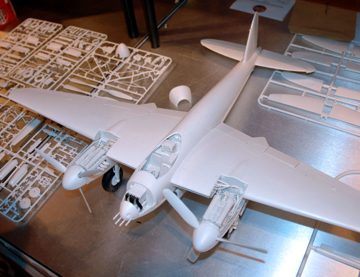 Scale Model News AIRFIX 124 SCALE MOSQUITO BREAKS COVER AT IPMS SHOW