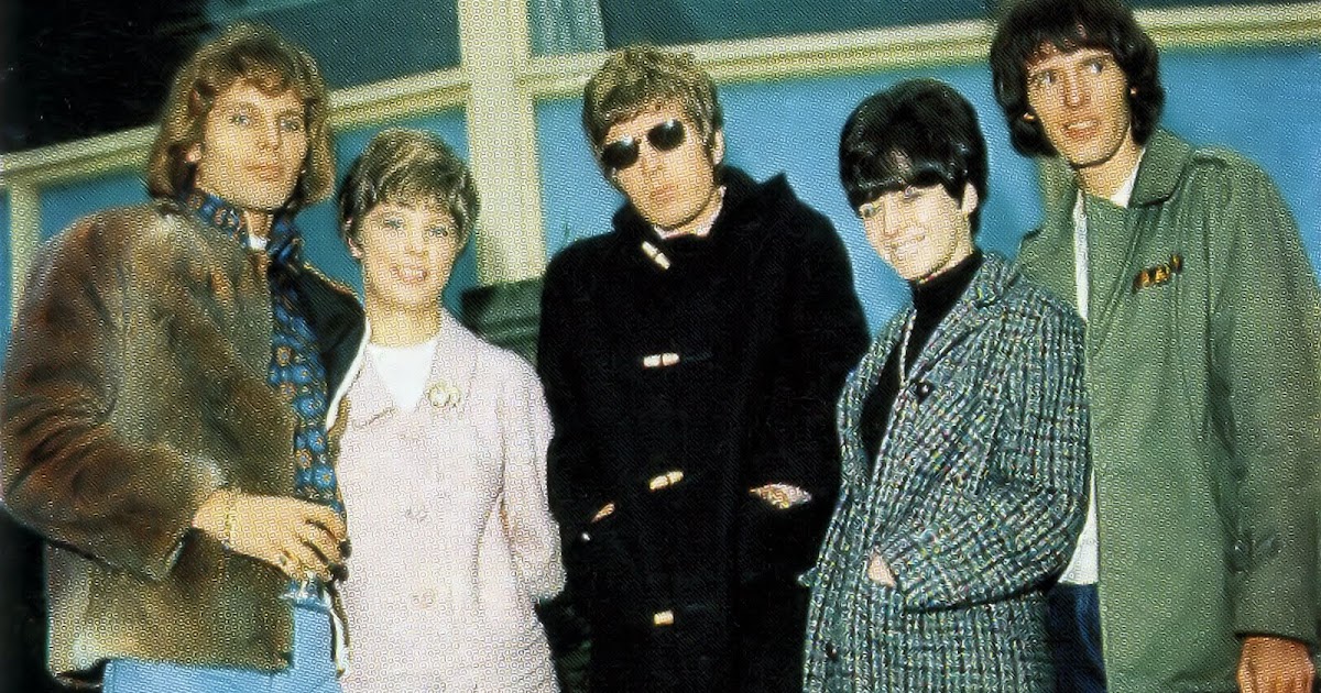 RETRO DUNDEE DUNDEE LASSIES MEET WALKER BROTHERS 1966