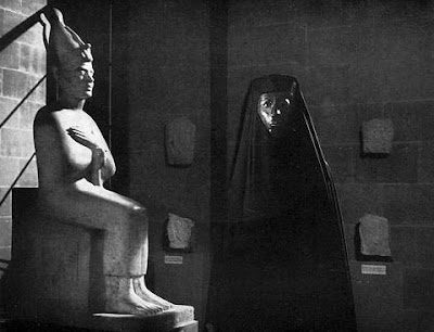 Le Fantôme du Louvre - Louvren kummitus