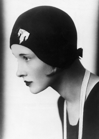 [brimless+cloche.jpg]