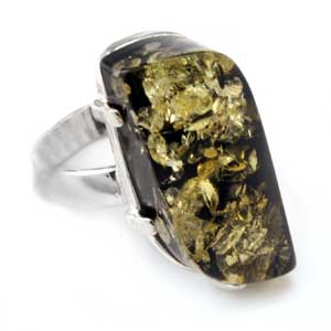 [green+amber+ring.jpg]