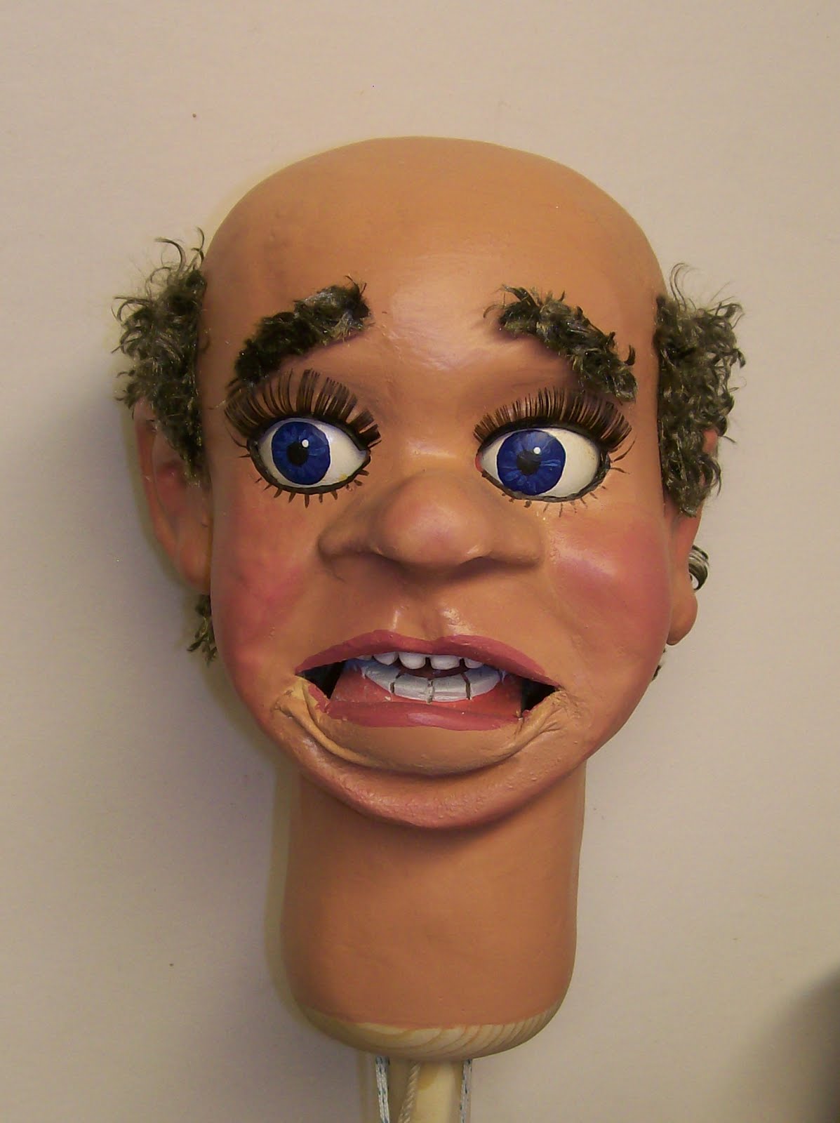 Mr. D's Daily Ventriloquist Journal Twoway Eyebrow movement!