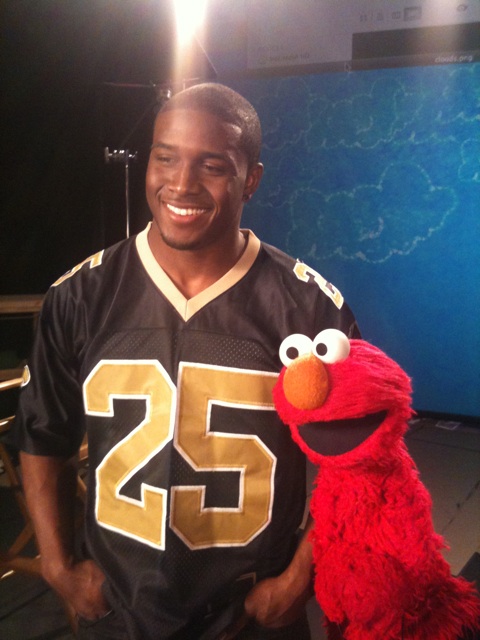 [ReggieBush-seasmestreet.jpg]