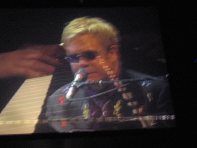 [Elton+John+on+the+Big+Screen.jpg]