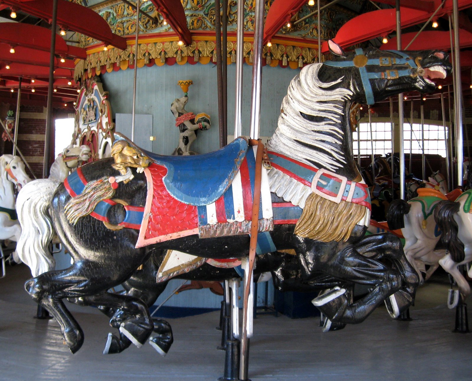 [carouse_horse_black.jpg]