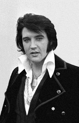 Elvis Aaron Presley January 8, 1935 – August 16, 1977