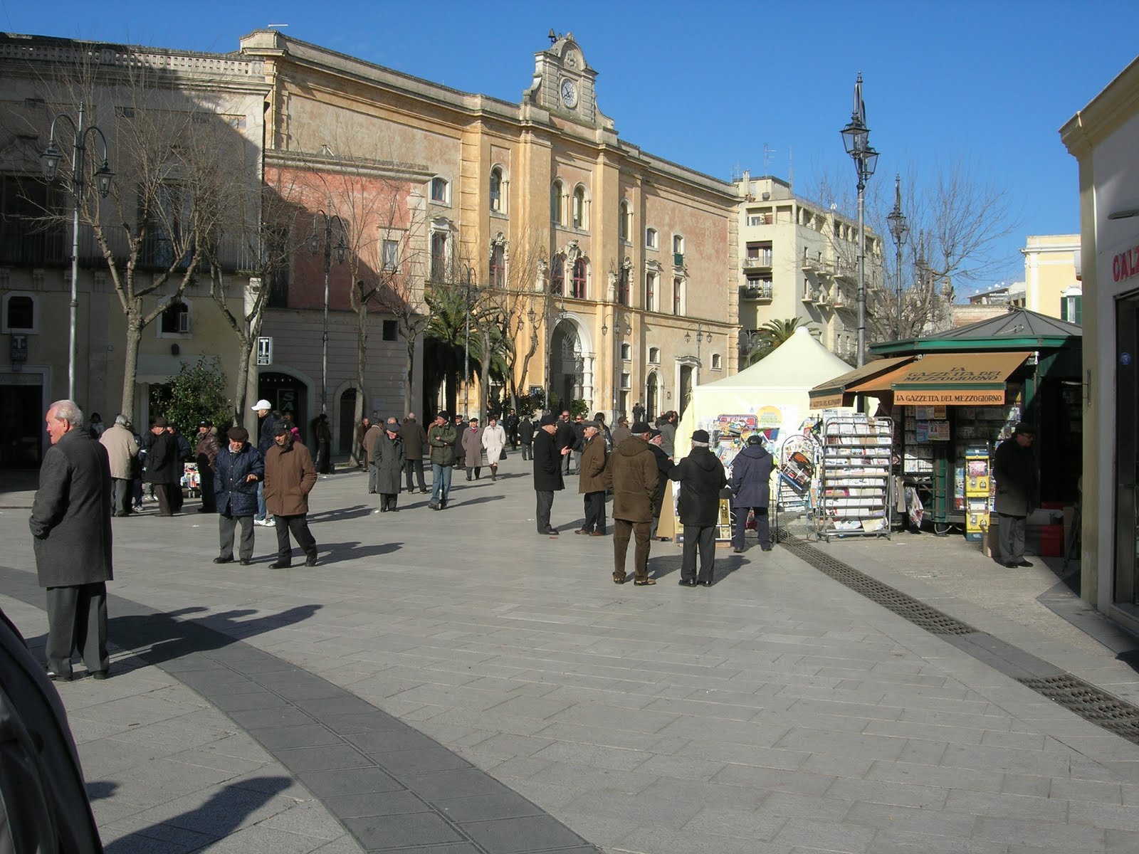 [DSCN2561.JPG]