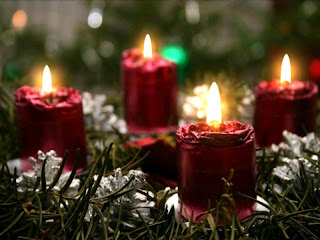 Living Desktop Christmas Candlelights Pic