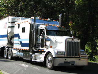 Heavy Duty Truck Kenworth W900 Picture