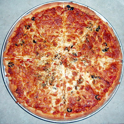 [pizza.jpg]