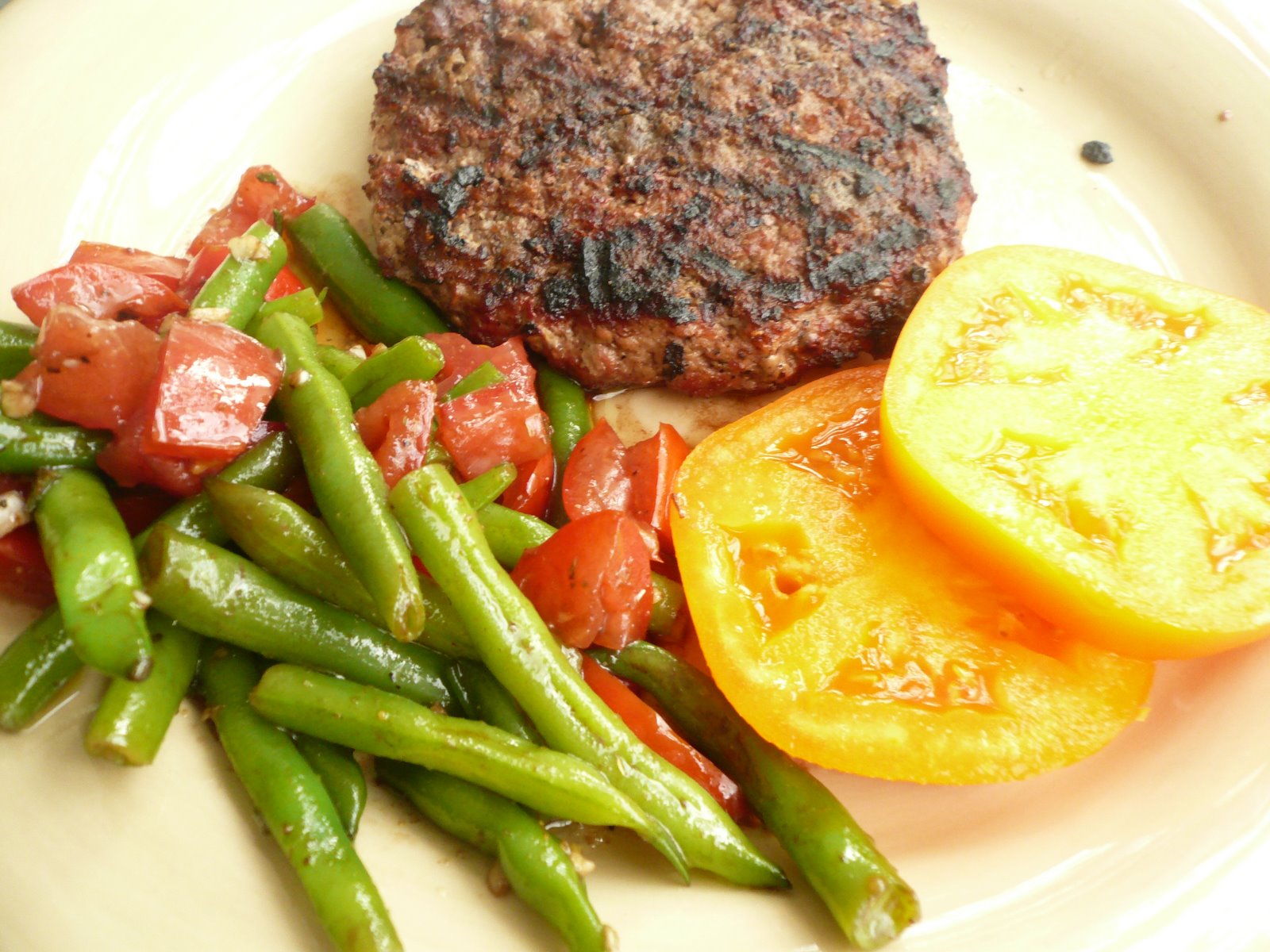 [tomato+and+green+bean+salad+011.jpg]
