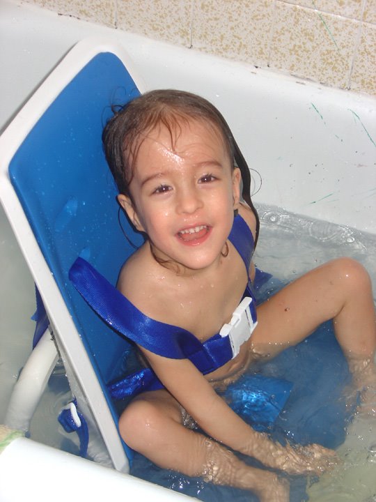 [2008.04.05EdenBathSeat.jpg]