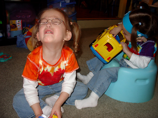 [2007.03.09Playing4.jpg]