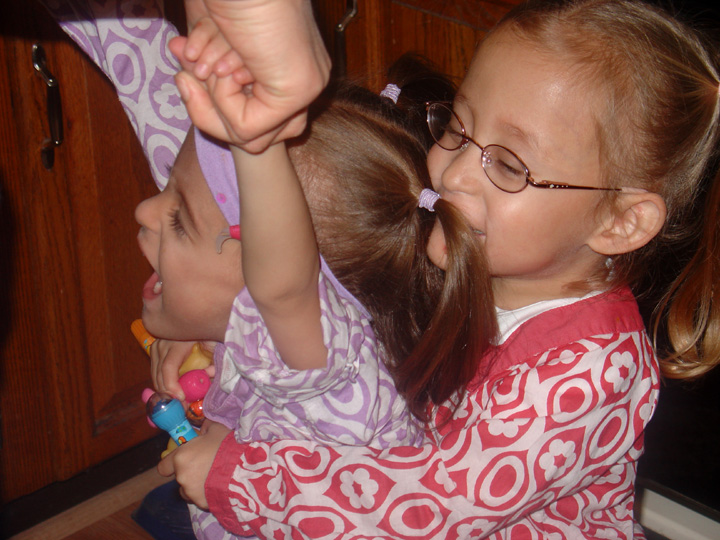 [2007.10.29Girls.jpg]