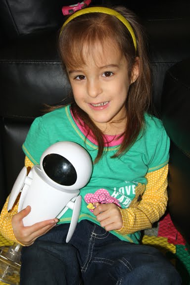 [2010.01.16EdenEve.jpg]