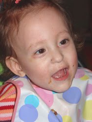 [2006.02.21HollandMessySmile.jpg]