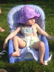 [2006.05.29EdenSunning.jpg]