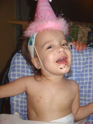 [2006.08.18EdenBirthdayHat.jpg]