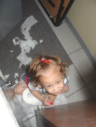 [2006.08.29HollandTP.jpg]