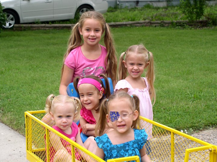 [2008.06.25BeautifulGirlies1.jpg]