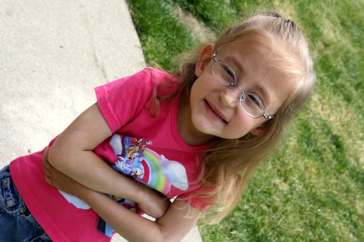 [2009.05.22HollyGirl.jpg]