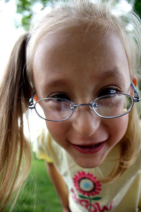 [2009.06.14CutieHolland.jpg]