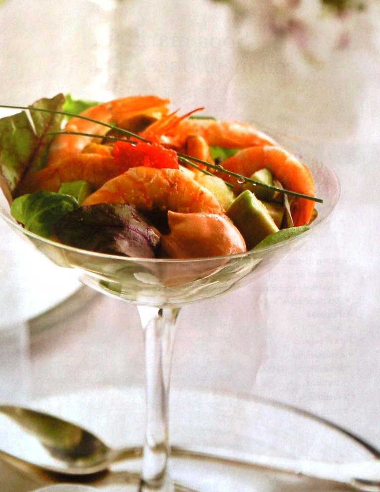 Las recetas de Rosa CÓCTEL DE MARISCO CON AGUACATE Y MANZANA Las recetas de Rosa CÓCTEL DE MARISCO CON AGUACATE Y MANZANA