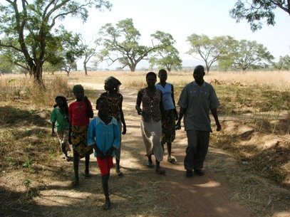 [Web+-+Shinggu+and+the+kids+01.jpg]