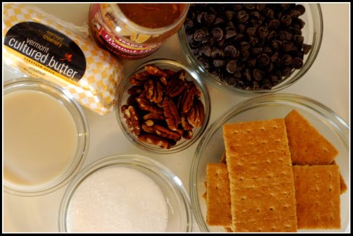 [homemade+peanut+butter+cups+ingredients.jpg]