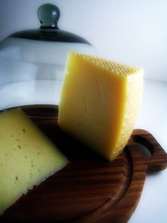 [spanish+cheese.jpg]